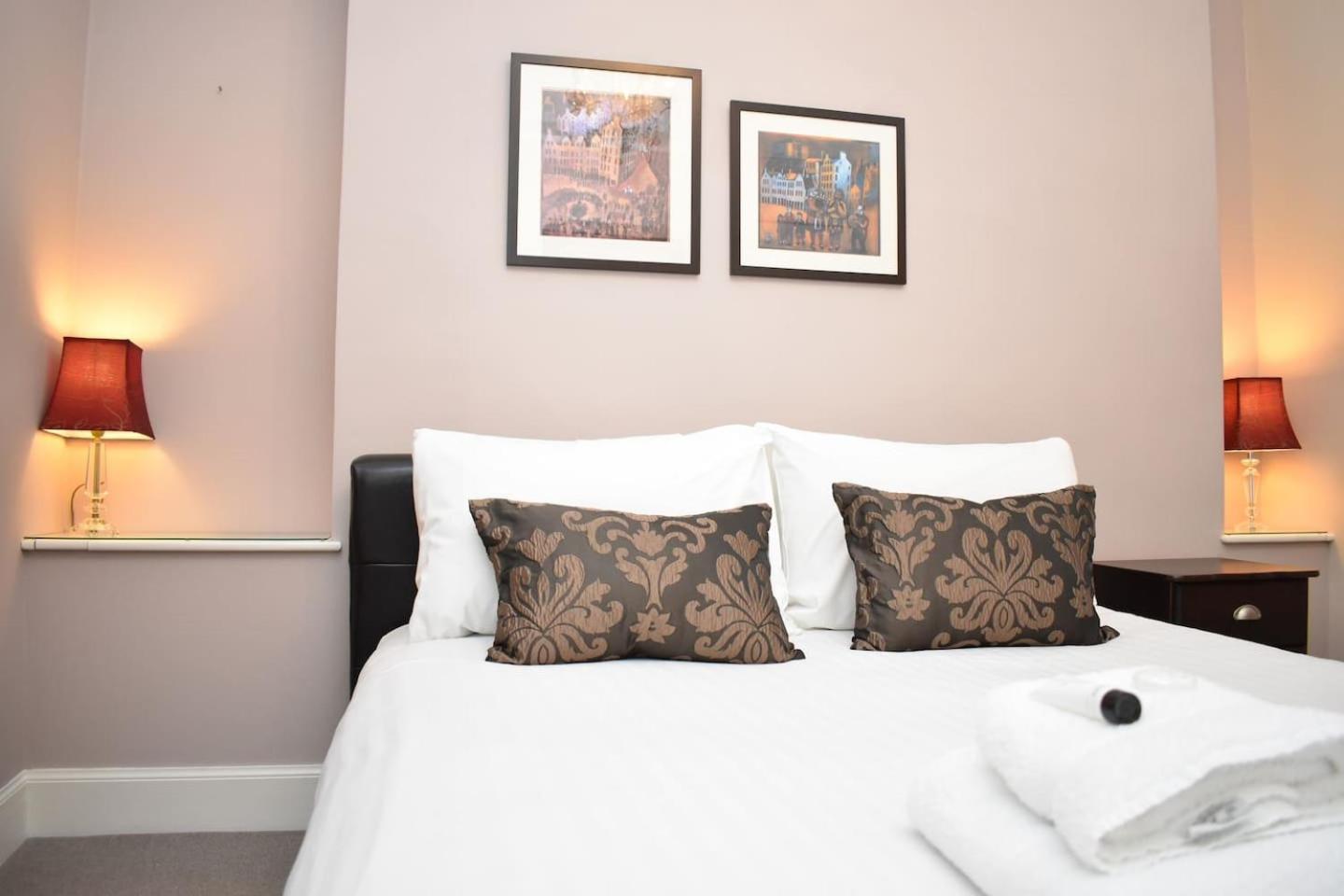 West Port - 2Br In The Heart Of The Old Town Just Off The Grassmarket Edinburgh Dış mekan fotoğraf