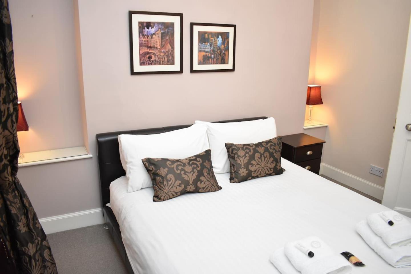 West Port - 2Br In The Heart Of The Old Town Just Off The Grassmarket Edinburgh Dış mekan fotoğraf
