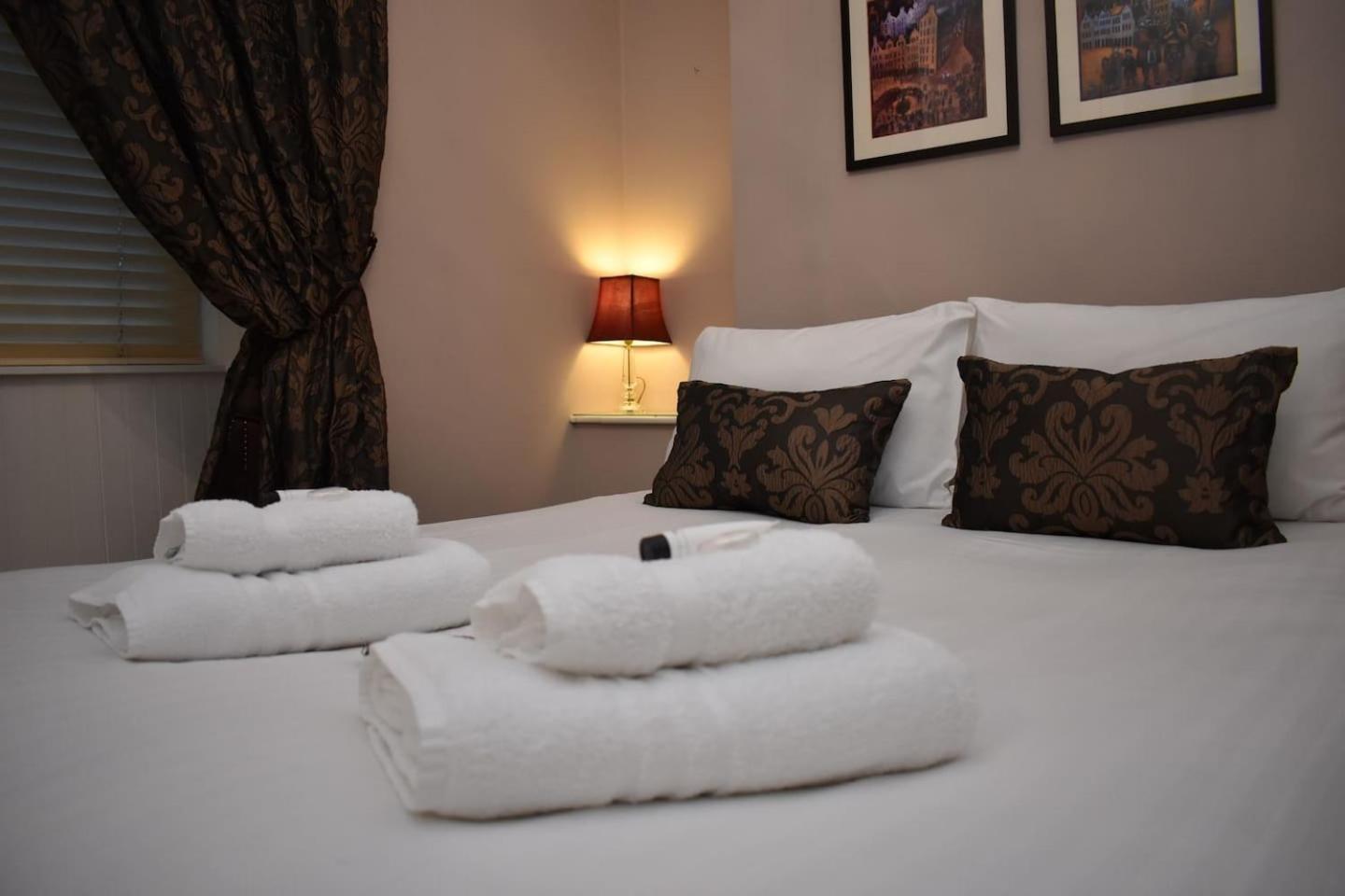 West Port - 2Br In The Heart Of The Old Town Just Off The Grassmarket Edinburgh Dış mekan fotoğraf